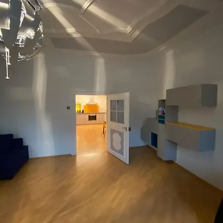 Apartment Urban Living - 4 Self Check-in *